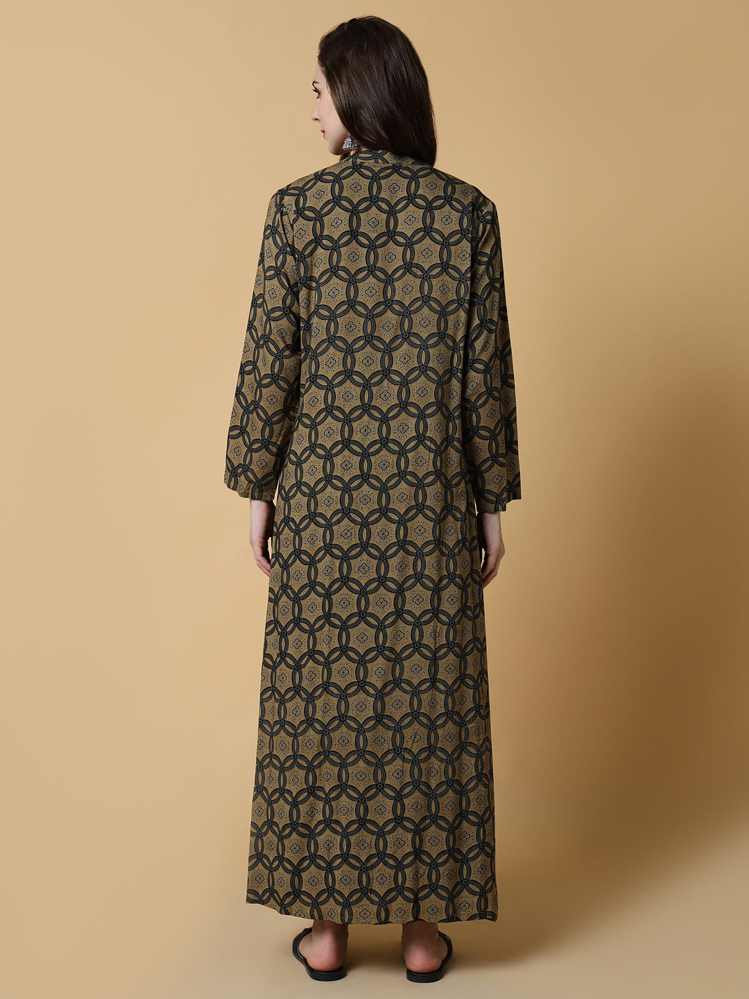 Women Black Graphic A-Line Kurta with Shrug