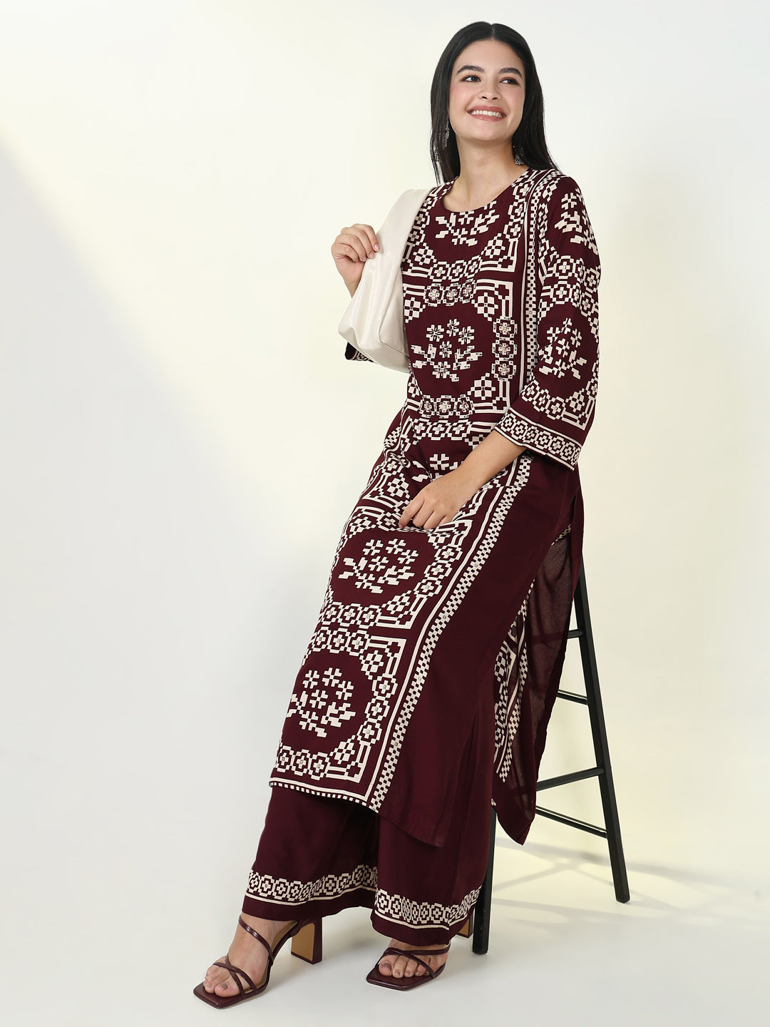 Women Solid Maroon Straight Kurta Set