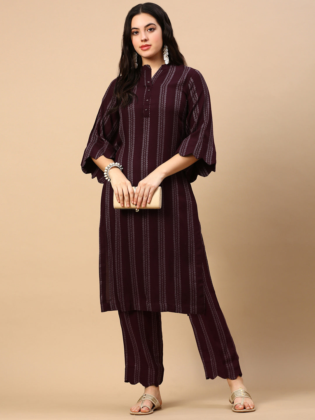 Women Geometric Maroon Straight Kurta Set