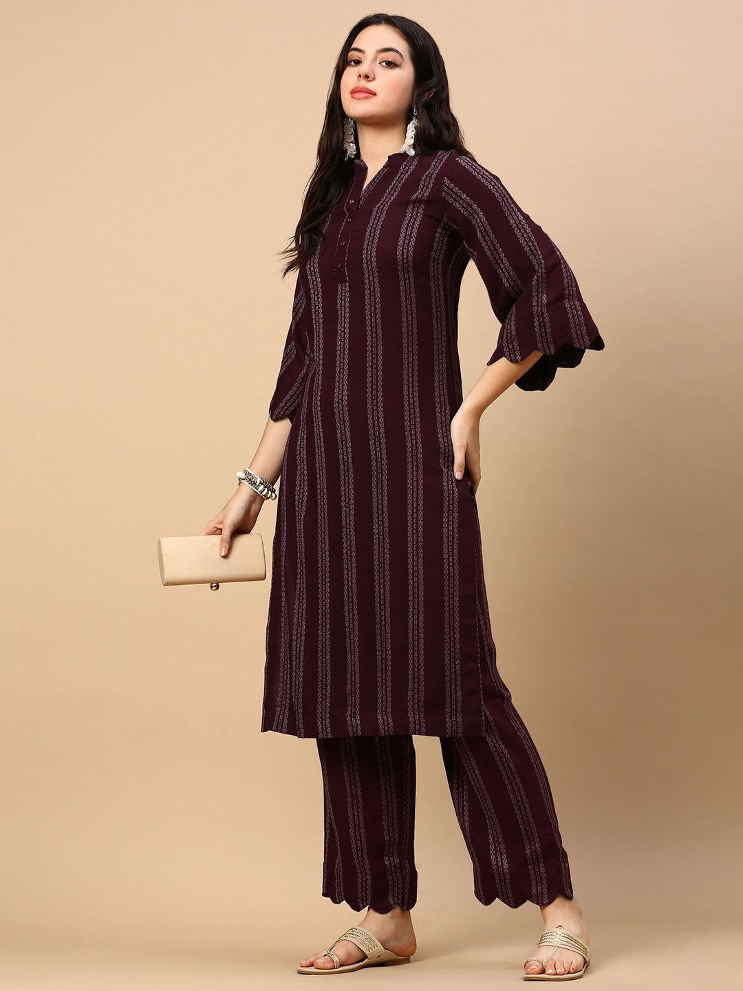 Women Geometric Maroon Straight Kurta Set