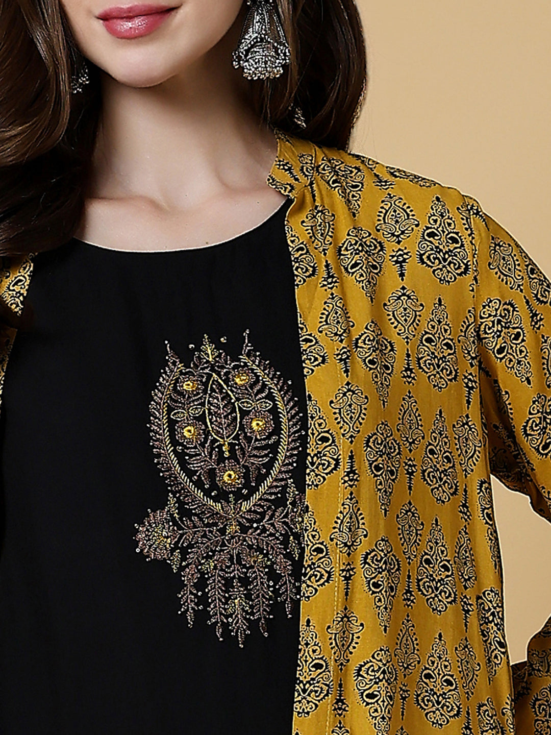 Women Yellow Graphic A-Line Kurta with Shrug