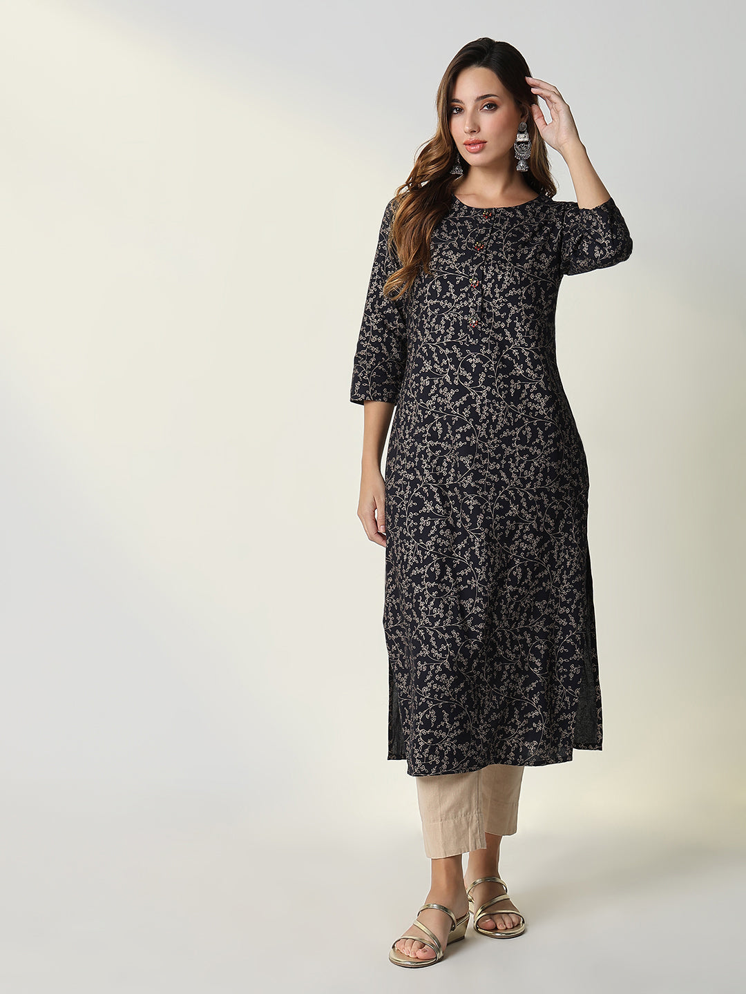 Women Navy Blue Graphic Straight Kurta