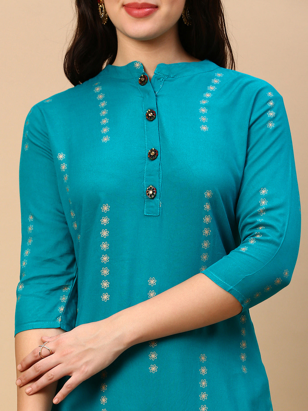 Women Blue Floral Straight Kurta