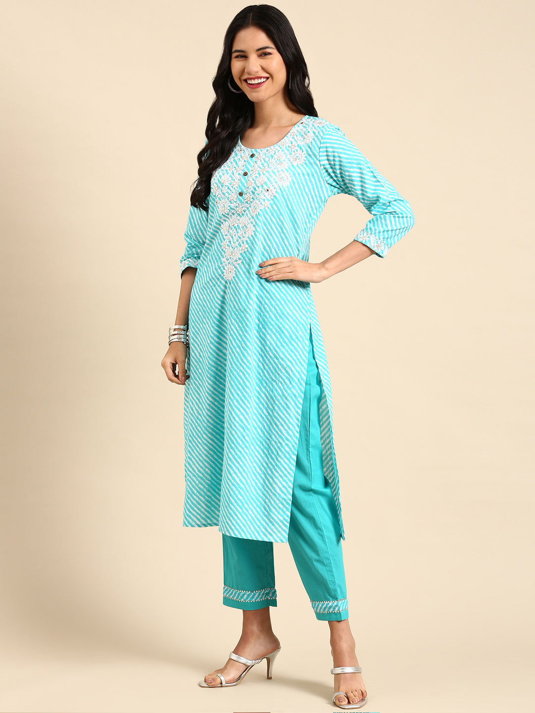 Women Solid Blue Straight Kurta Set with Dupatta