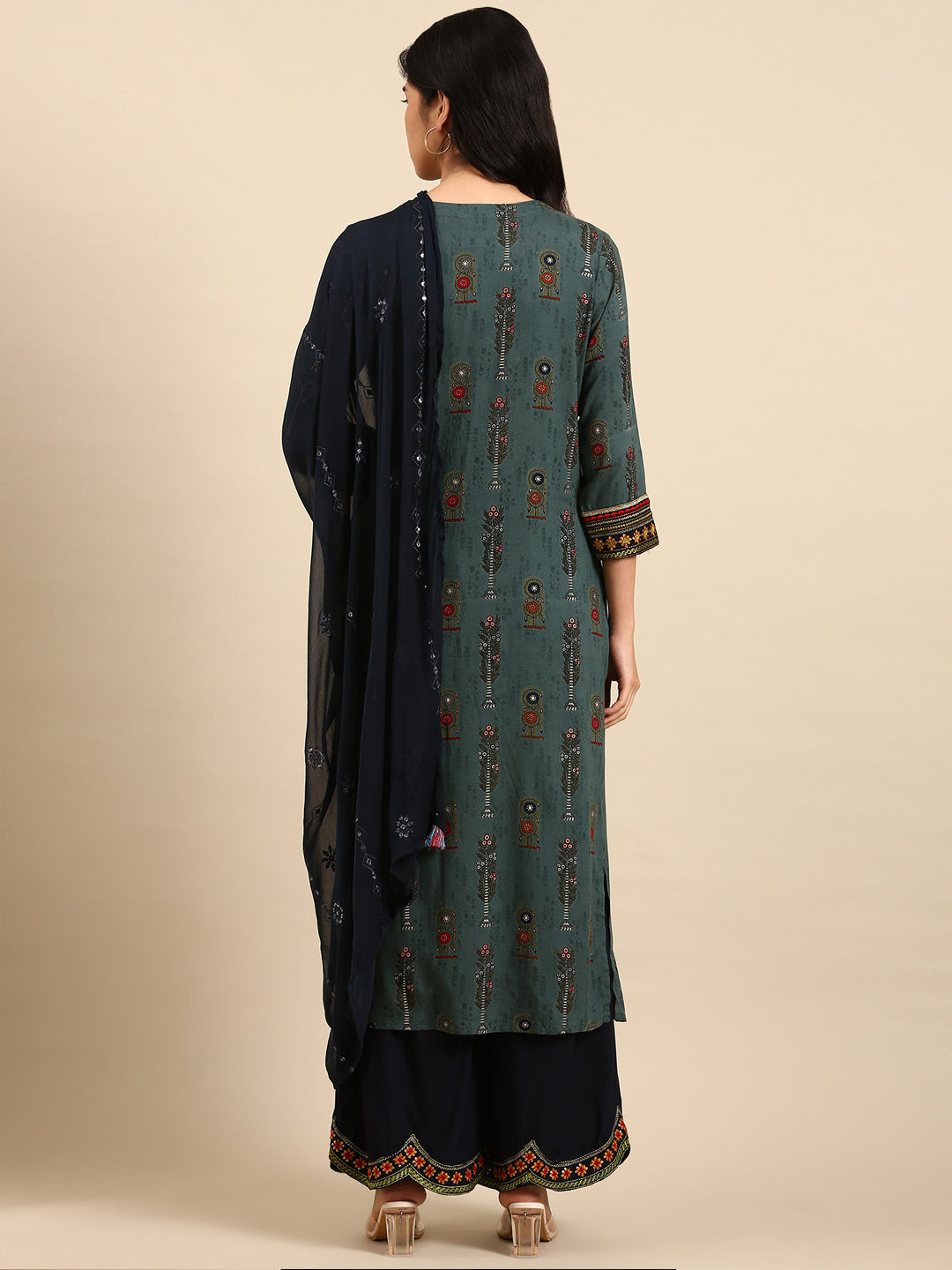 Women Graphic Green Straight Kurta Set with Dupatta