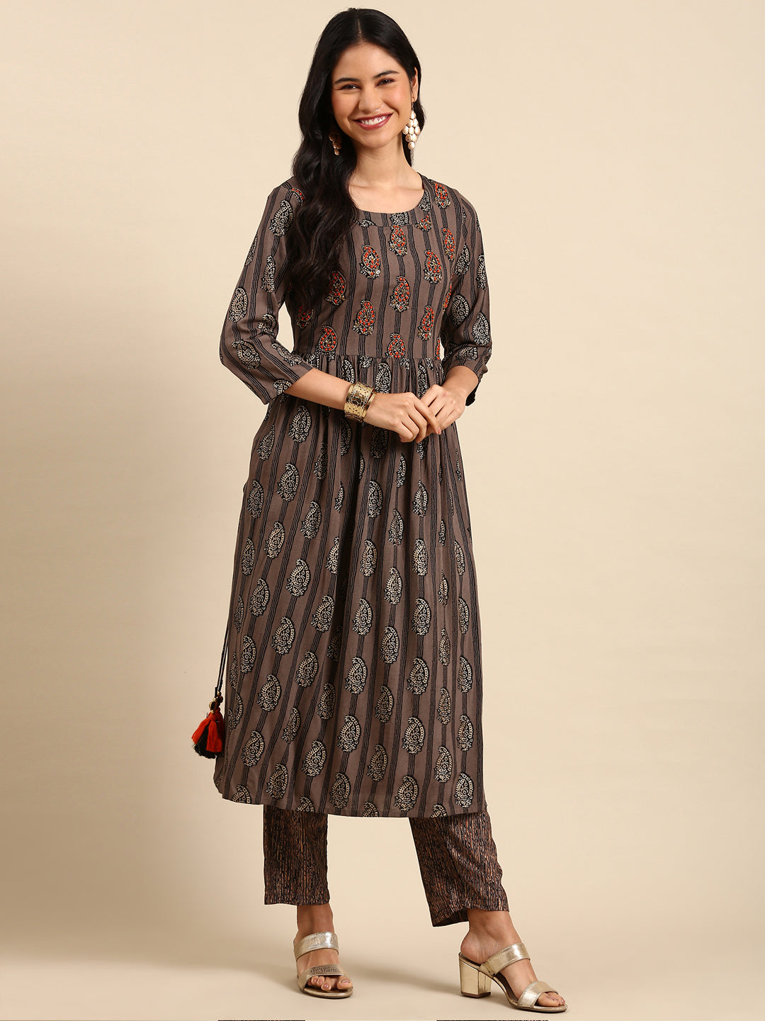 Women Paisley Grey A-Line Kurta Set with Dupatta