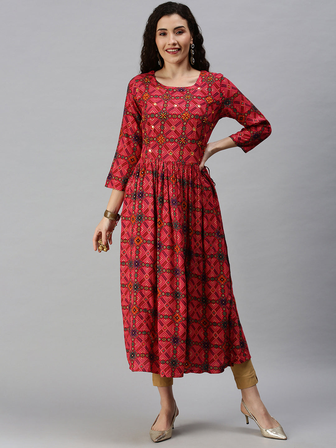 Women Printed Pink Straight Kurta