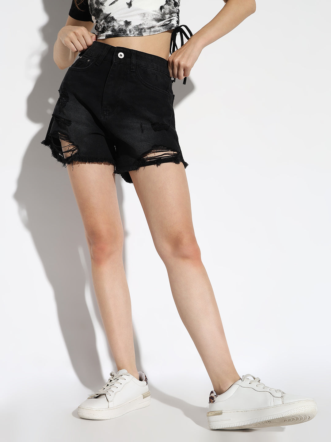 Women Solid Black Denim Shorts