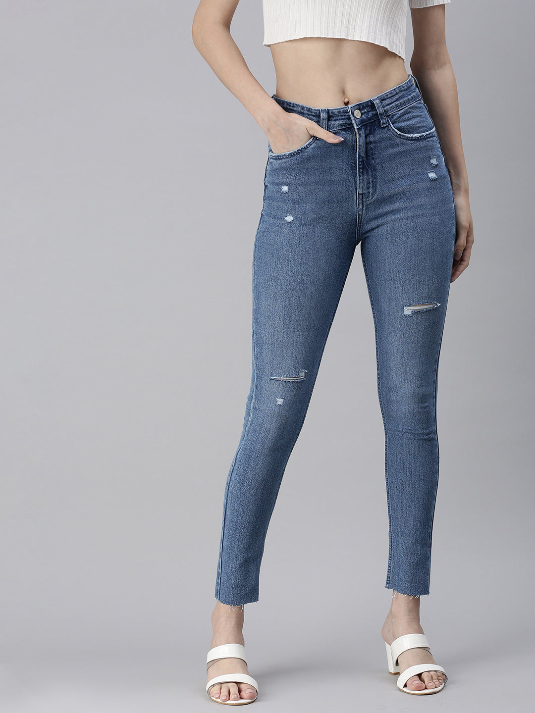 Women Solid Blue Skinny Fit Denim Jeans