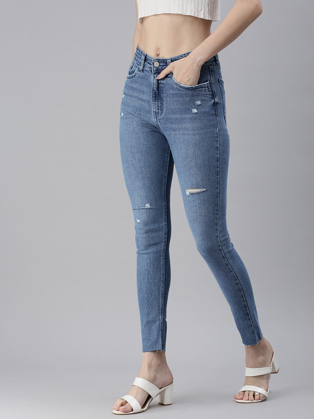 Women Solid Blue Skinny Fit Denim Jeans