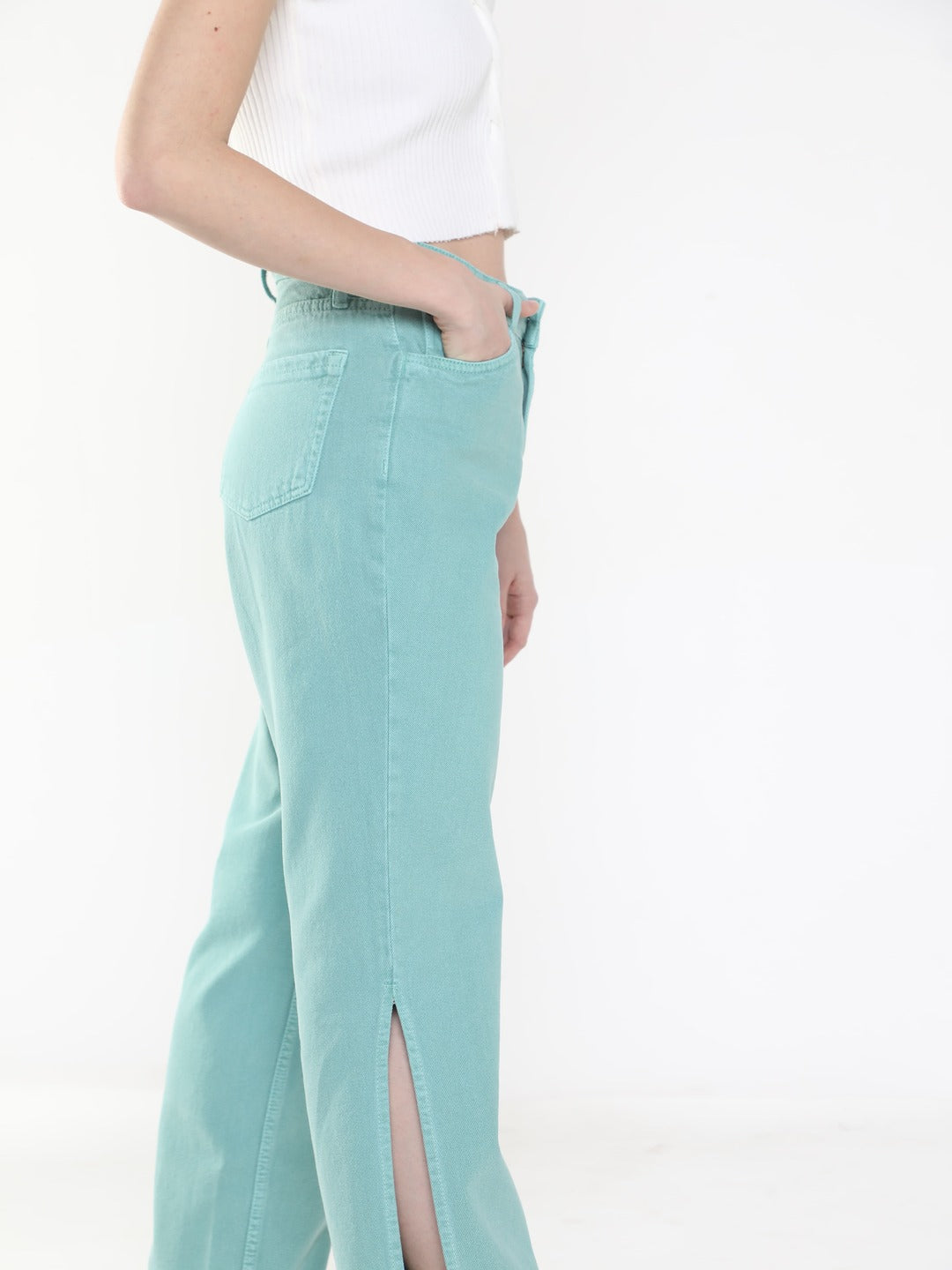 Women Sea Green Straight Fit Jeans