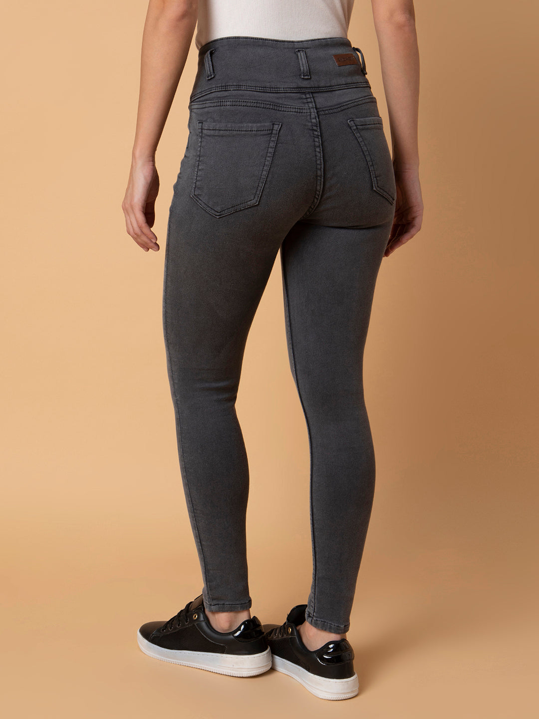 Women Grey Straight Fit Jeans