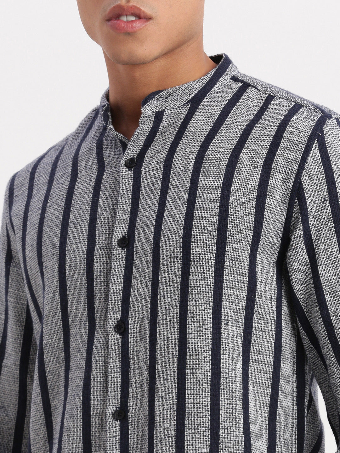 Men Mandarin Collar Vertical Stripes Navy Blue Shirt