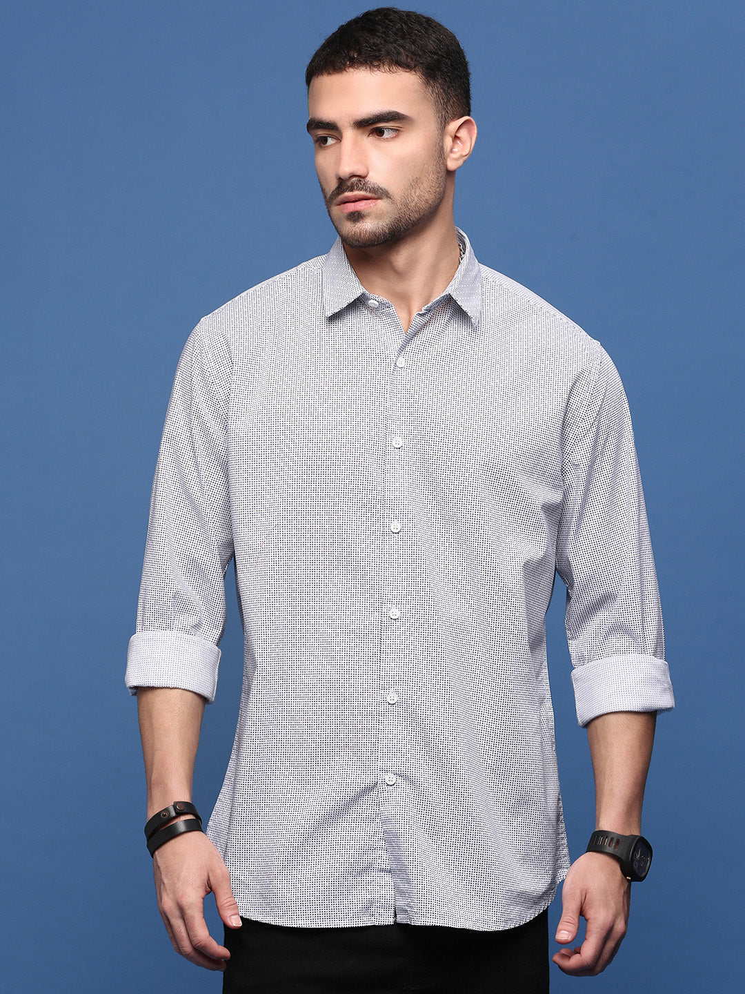 Men White Graphic Slim Fit Shirt