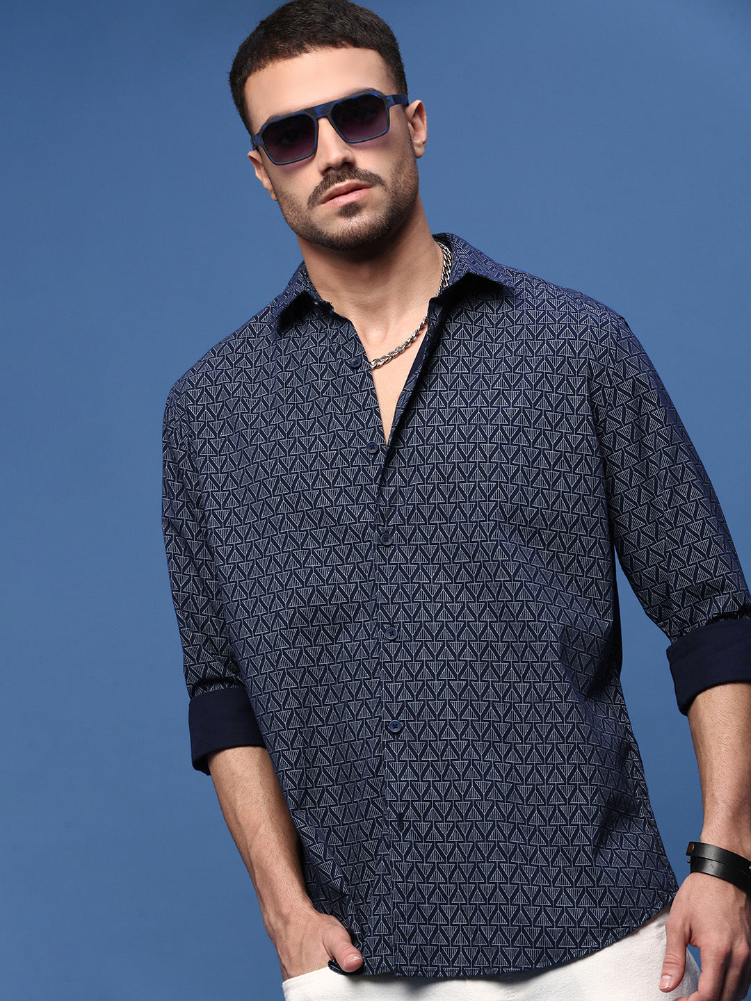 Men Navy Blue Geometric Slim Fit Shirt