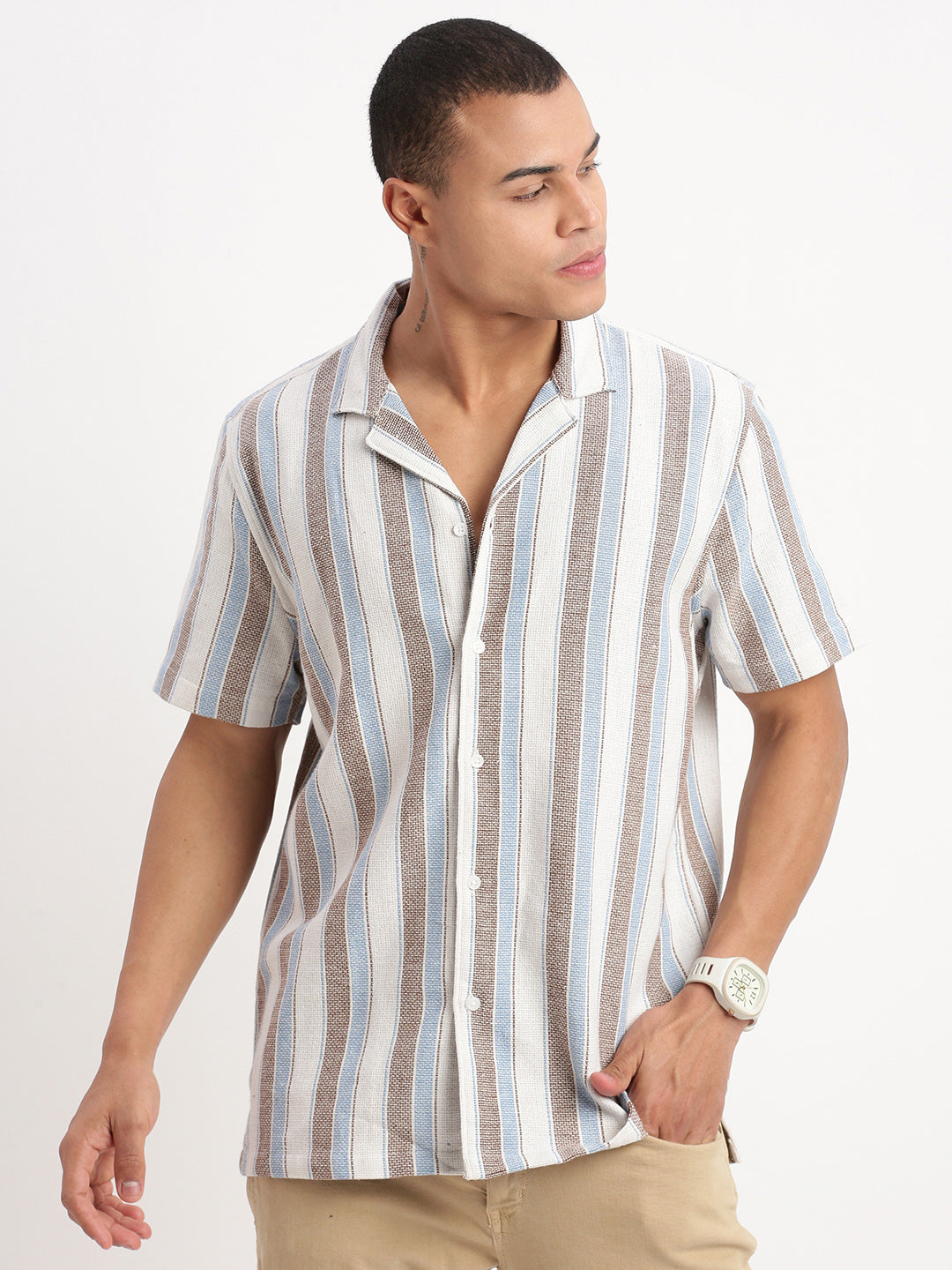 Men Cuban Collar Vertical Stripes White Shirt