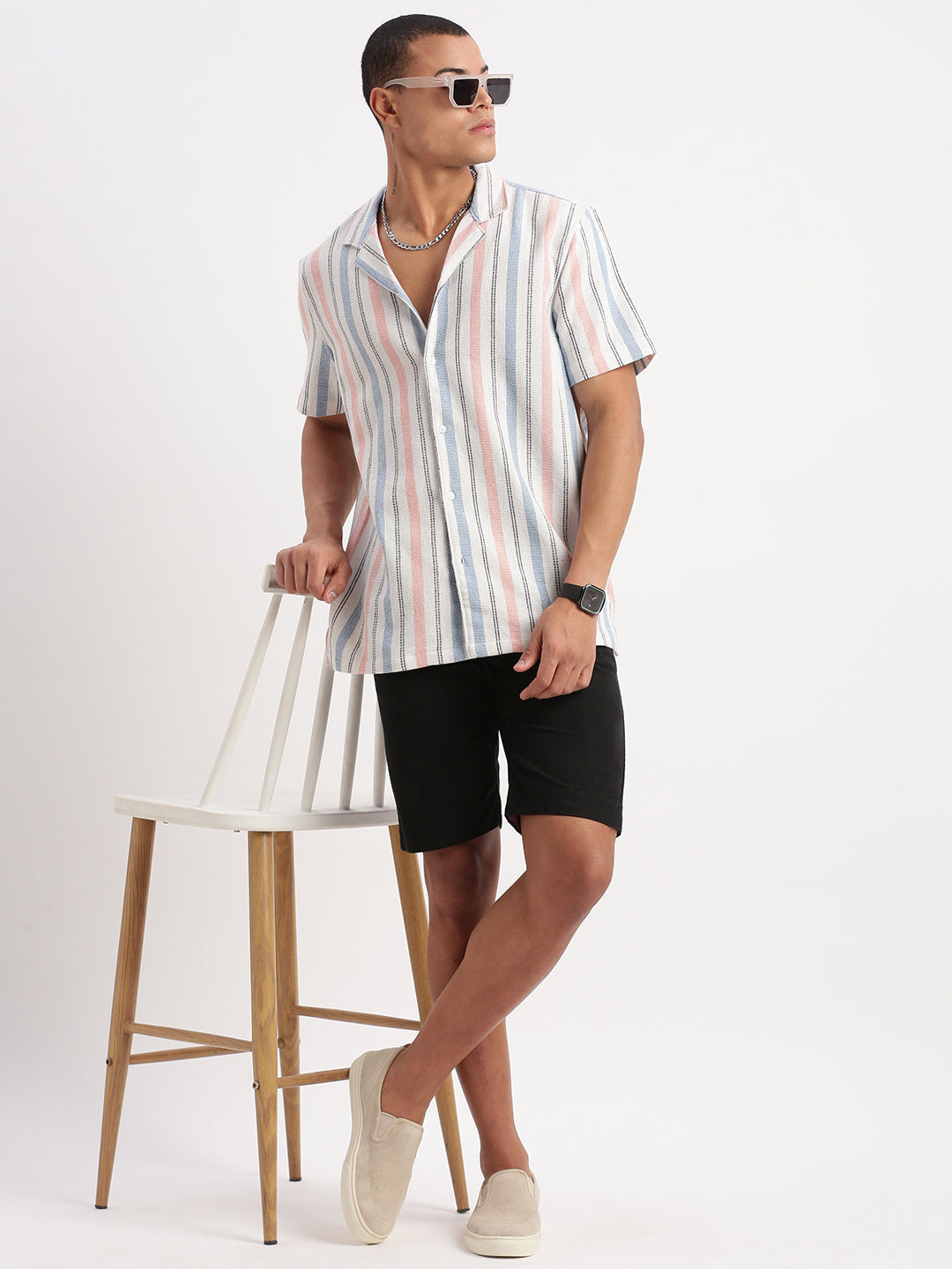 Men Cuban Collar Vertical Stripes White Shirt