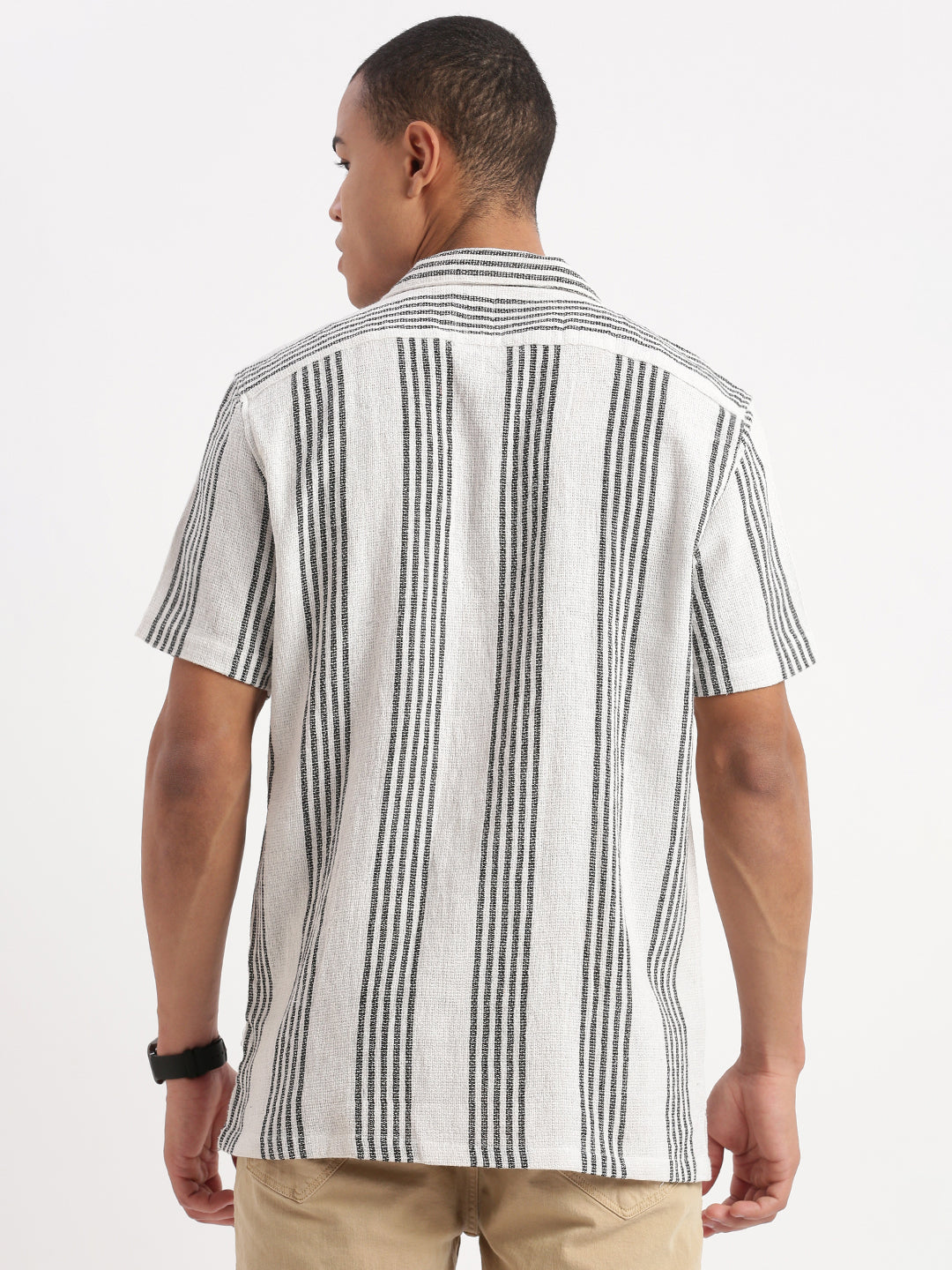 Men Cuban Collar Vertical Stripes White Shirt
