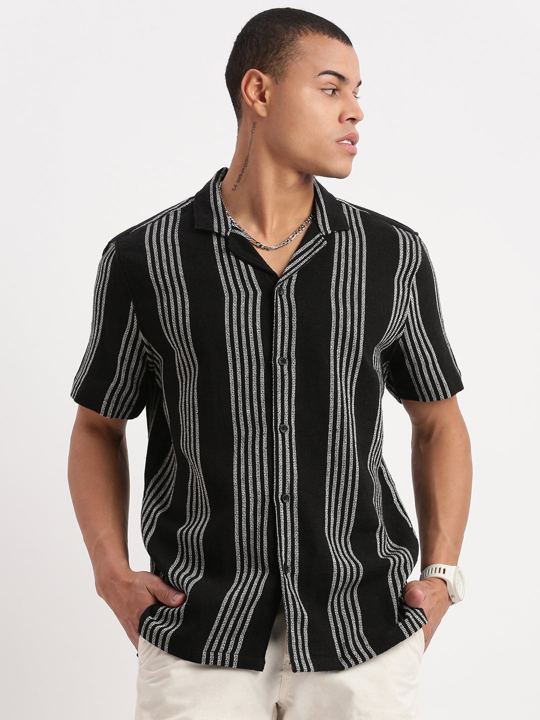 Men Cuban Collar Vertical Stripes Black Shirt
