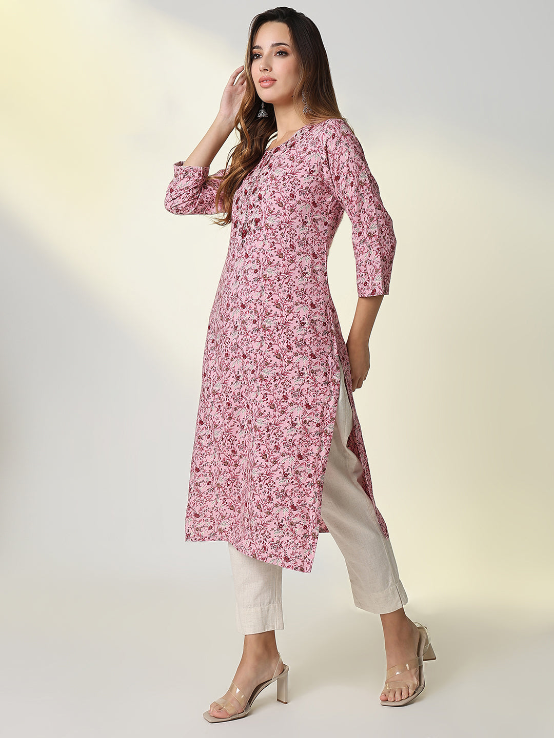 Women Pink Floral Straight Kurta