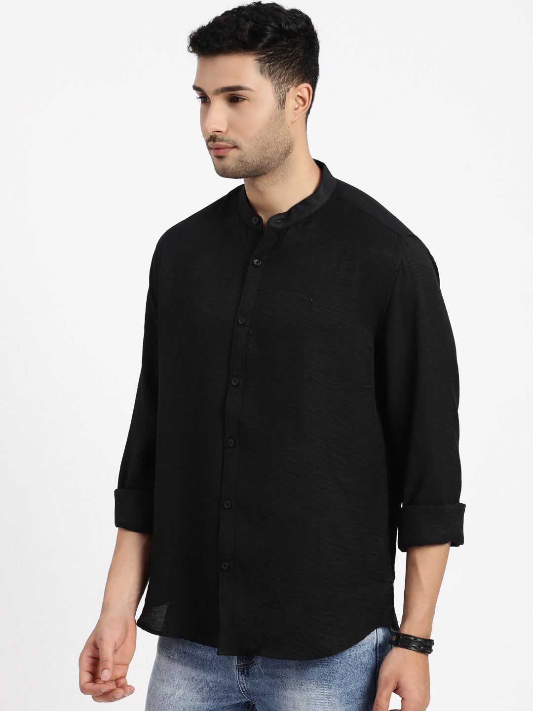 Men Black Solid Slim Fit Shirt