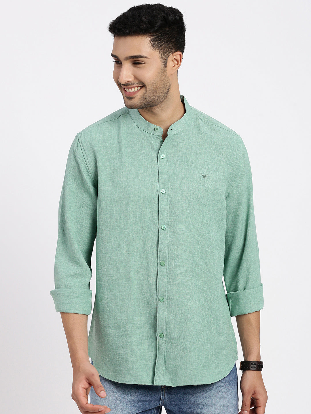 Men Green Solid Slim Fit Shirt