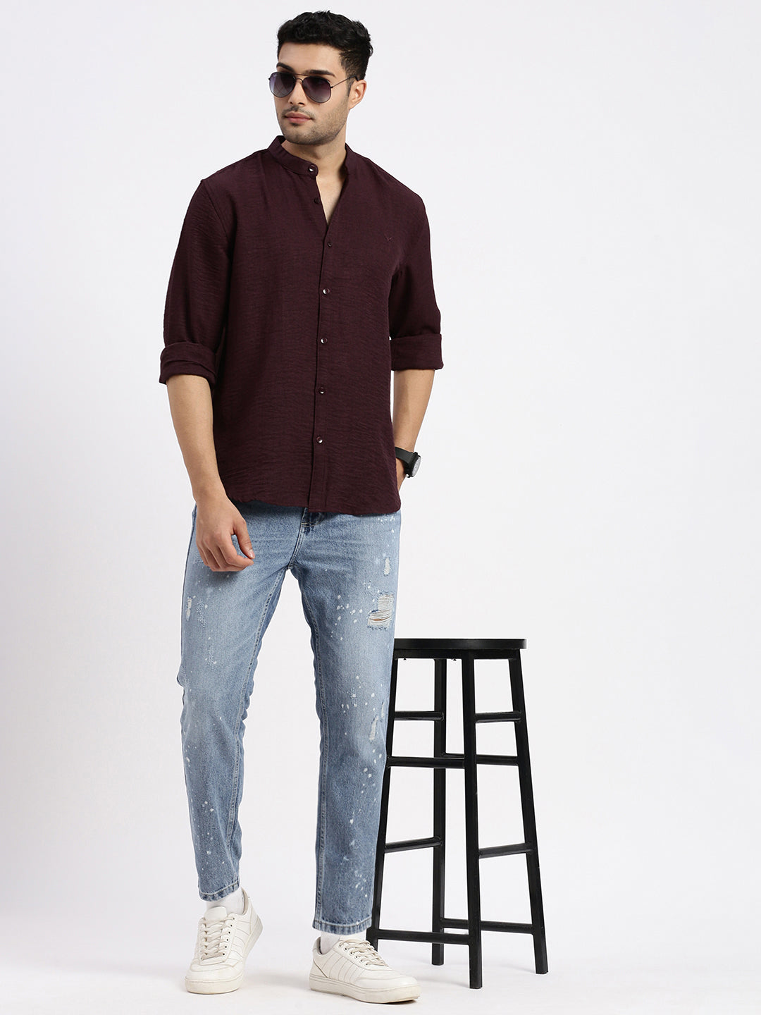 Men Burgundy Solid Slim Fit Shirt