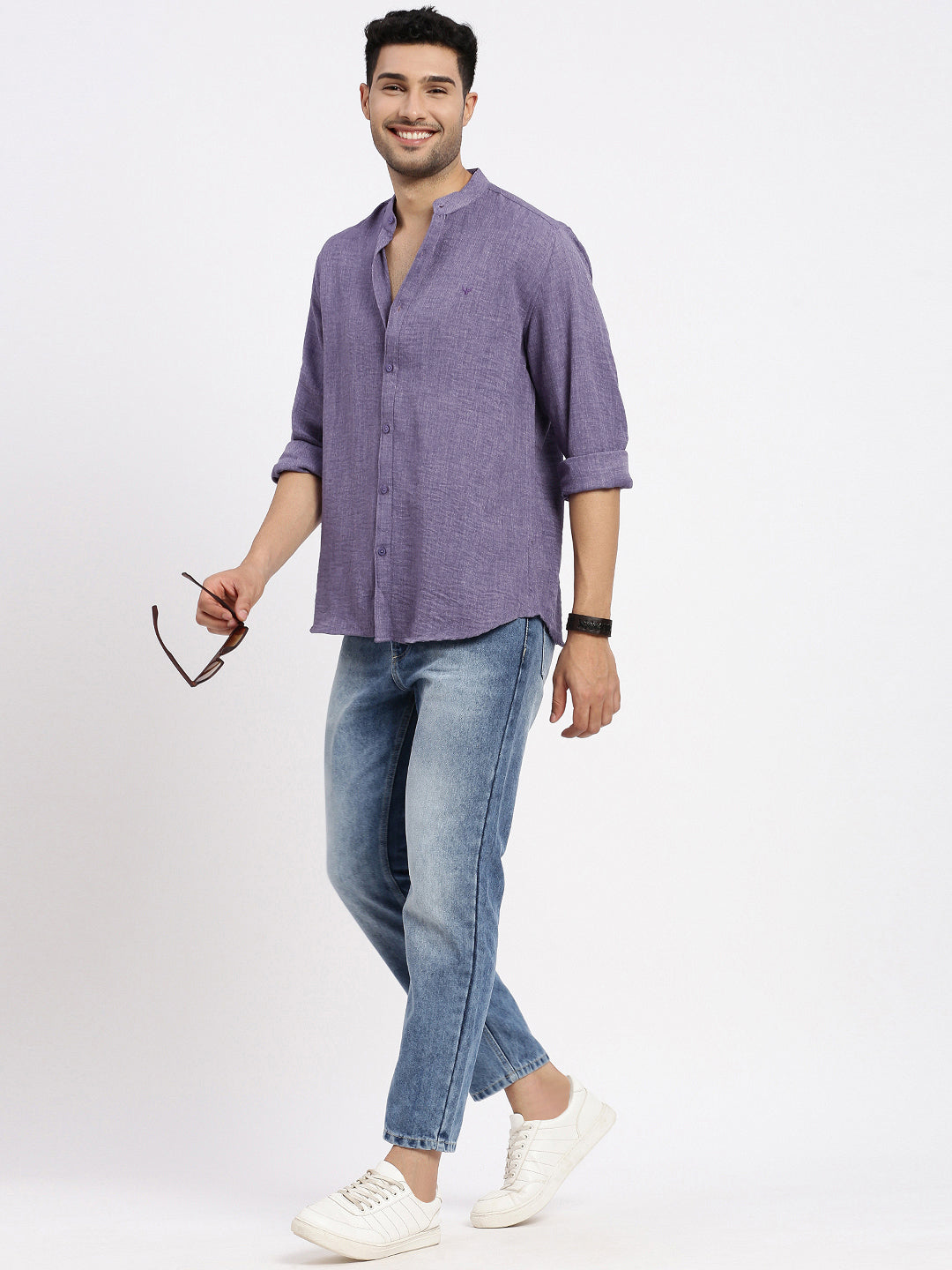 Men Purple Solid Slim Fit Shirt