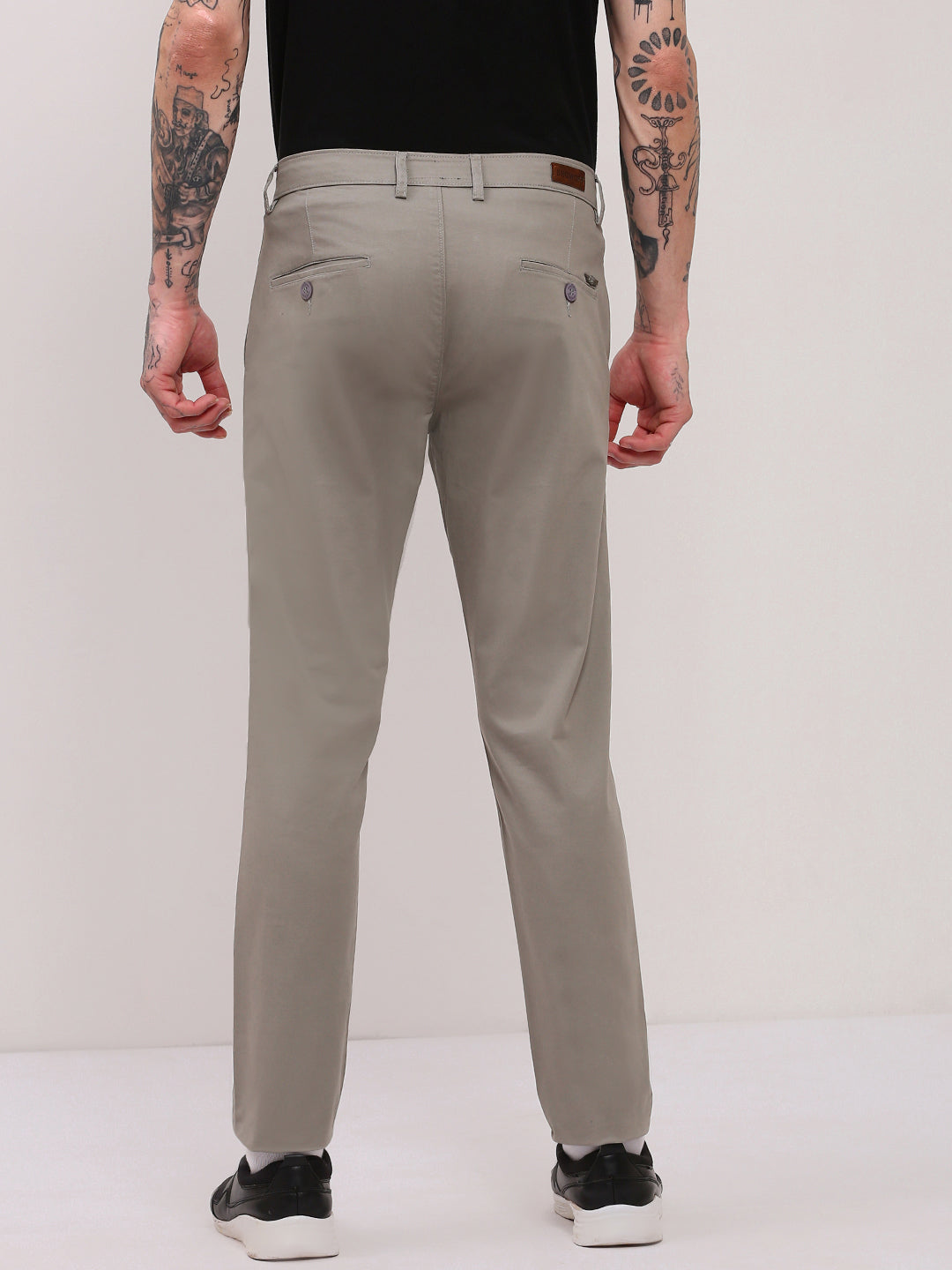 Men Grey Solid Trousers