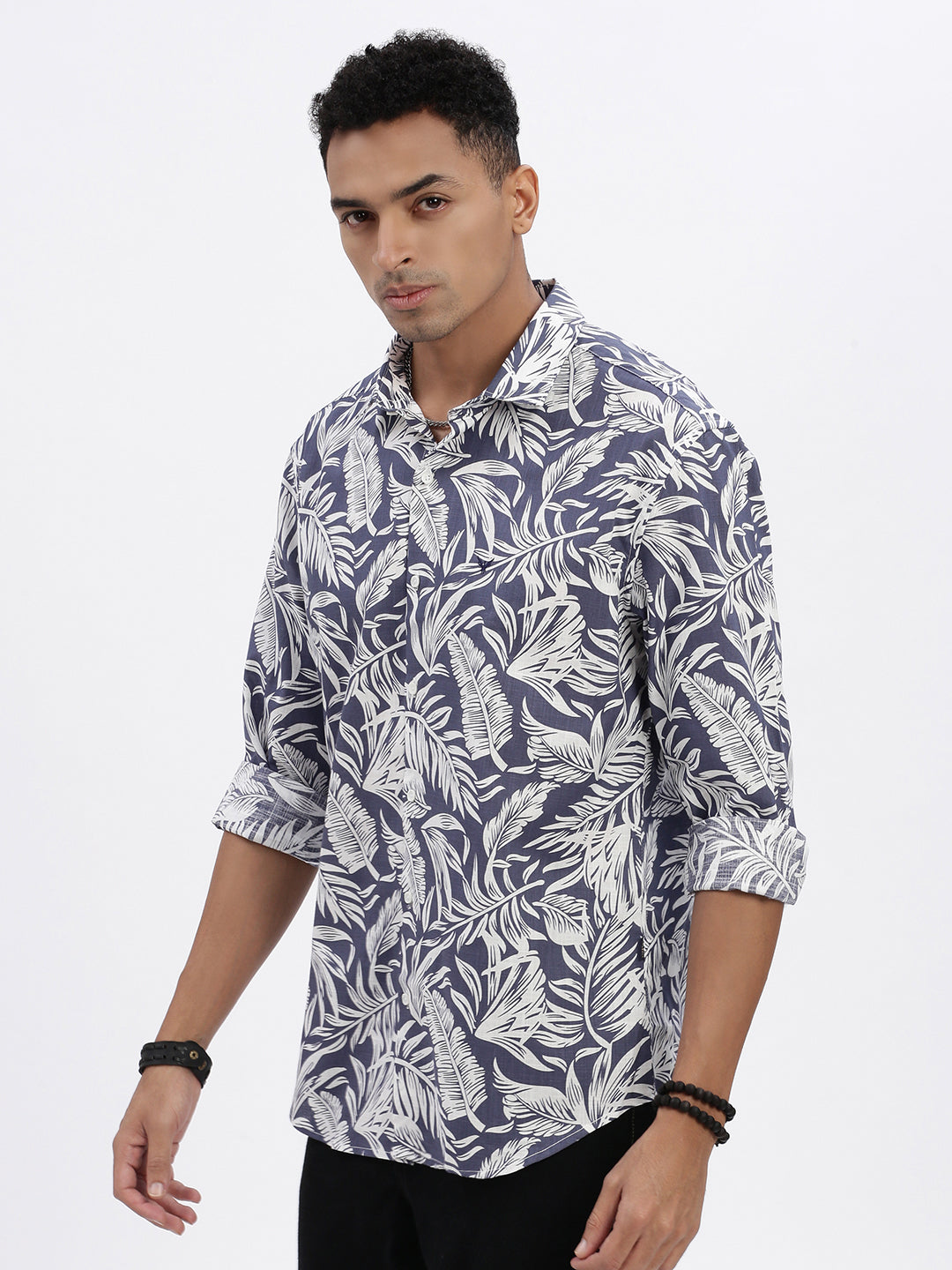 Men Blue Graphic Slim Fit Shirt