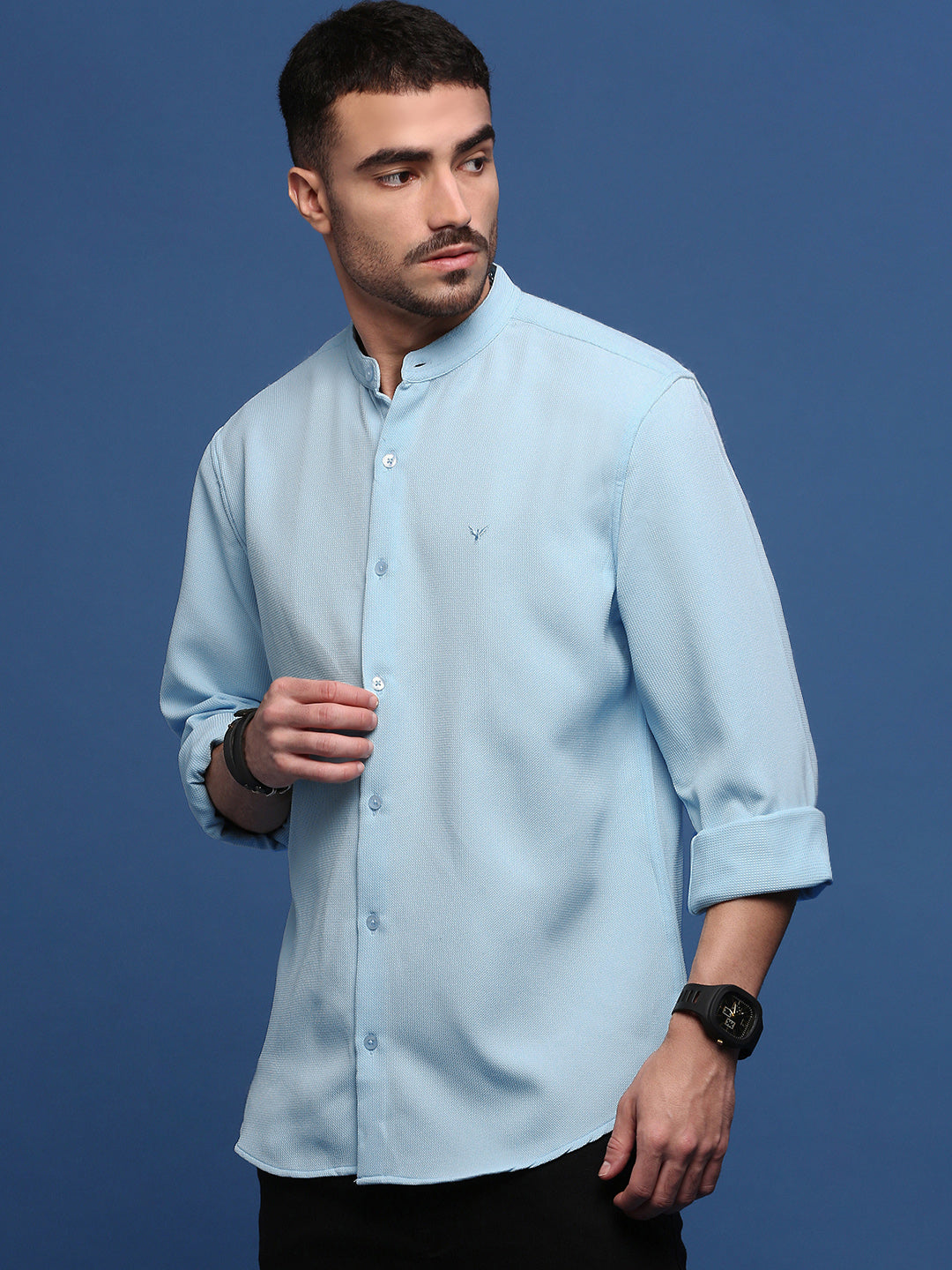 Men Blue Solid Slim Fit Shirt