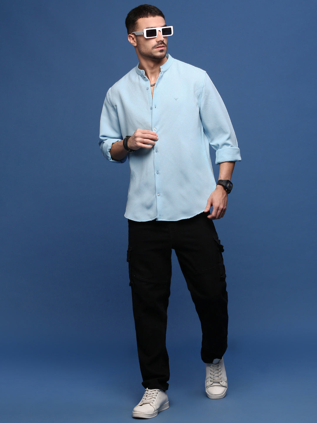 Men Blue Solid Slim Fit Shirt