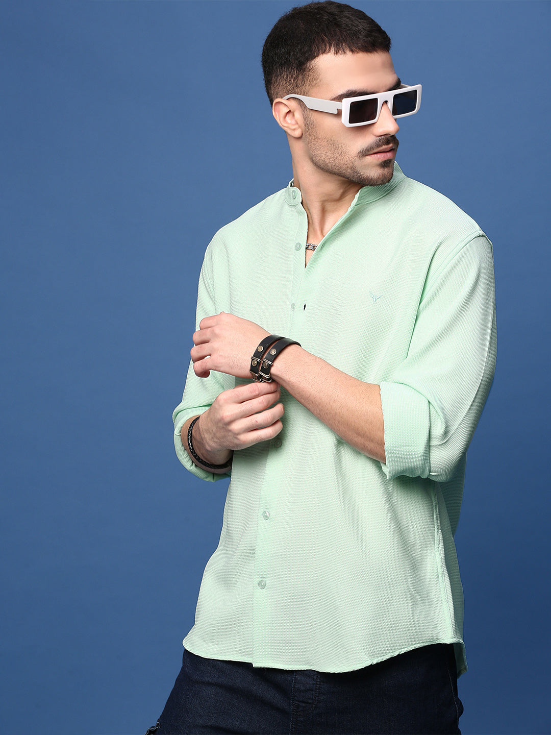 Men Sea Green Solid Slim Fit Shirt