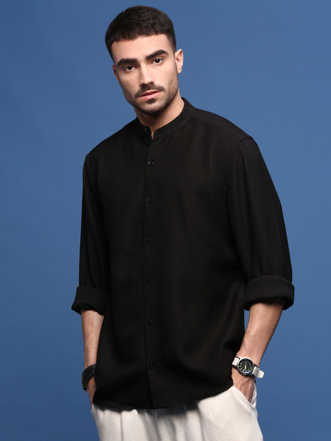 Men Black Solid Slim Fit Shirt