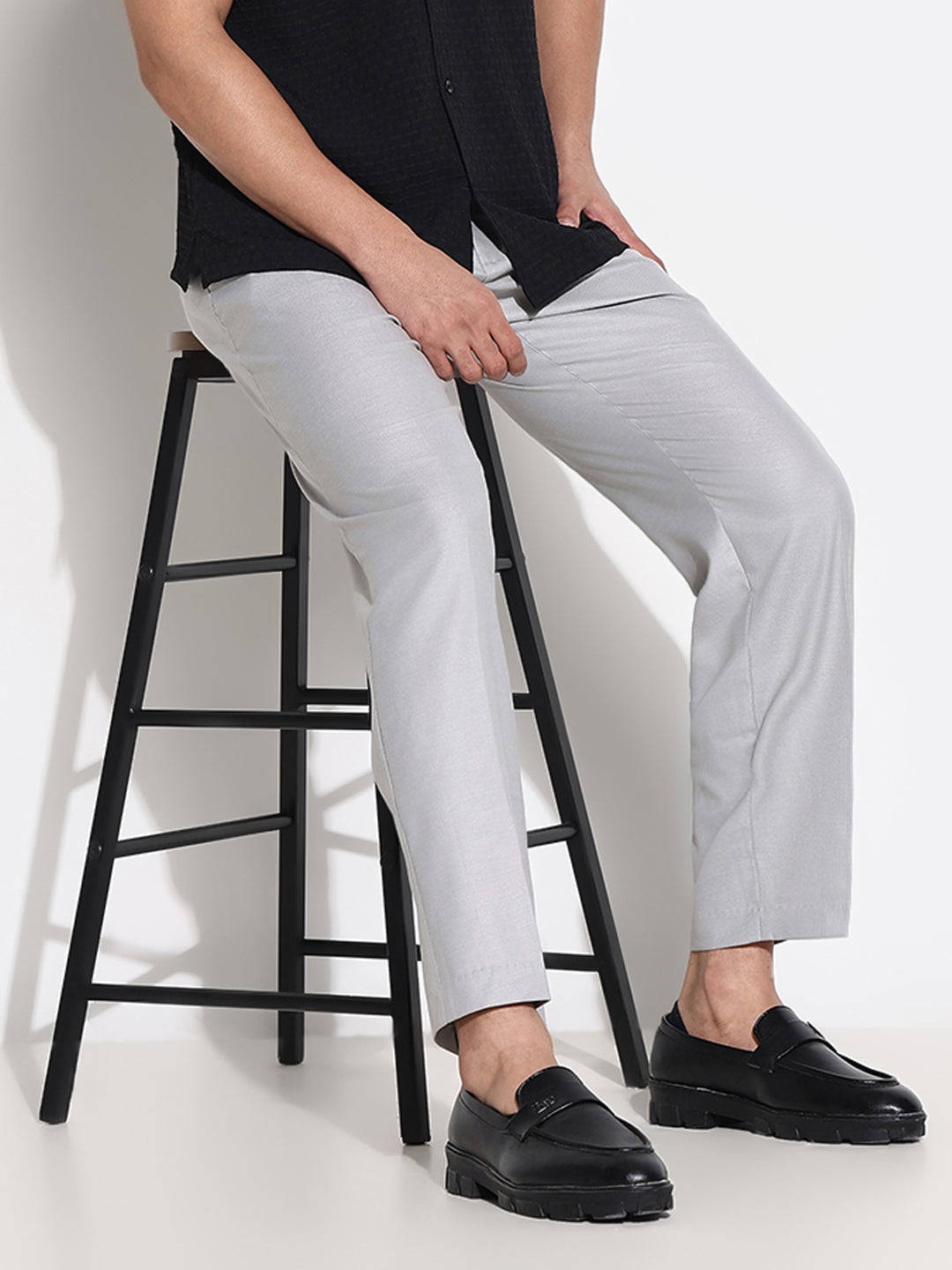 Men Grey Solid Formal Trousers