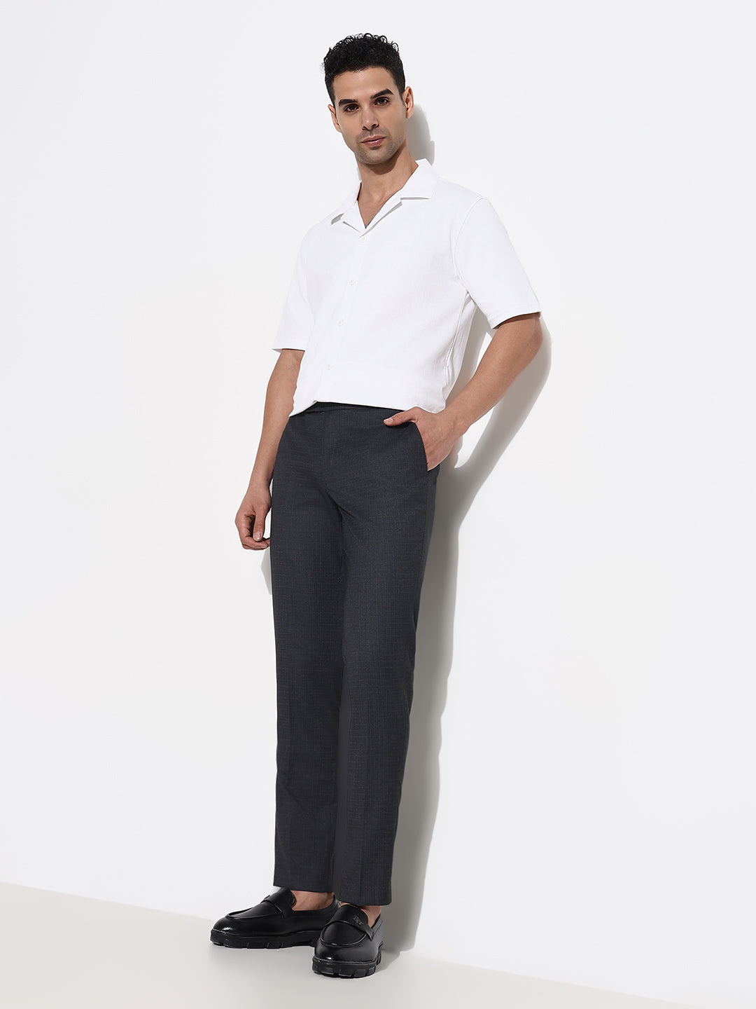 Men Charcoal Solid Formal Trousers