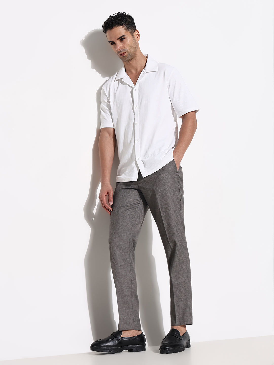 Men Grey Solid Formal Trousers