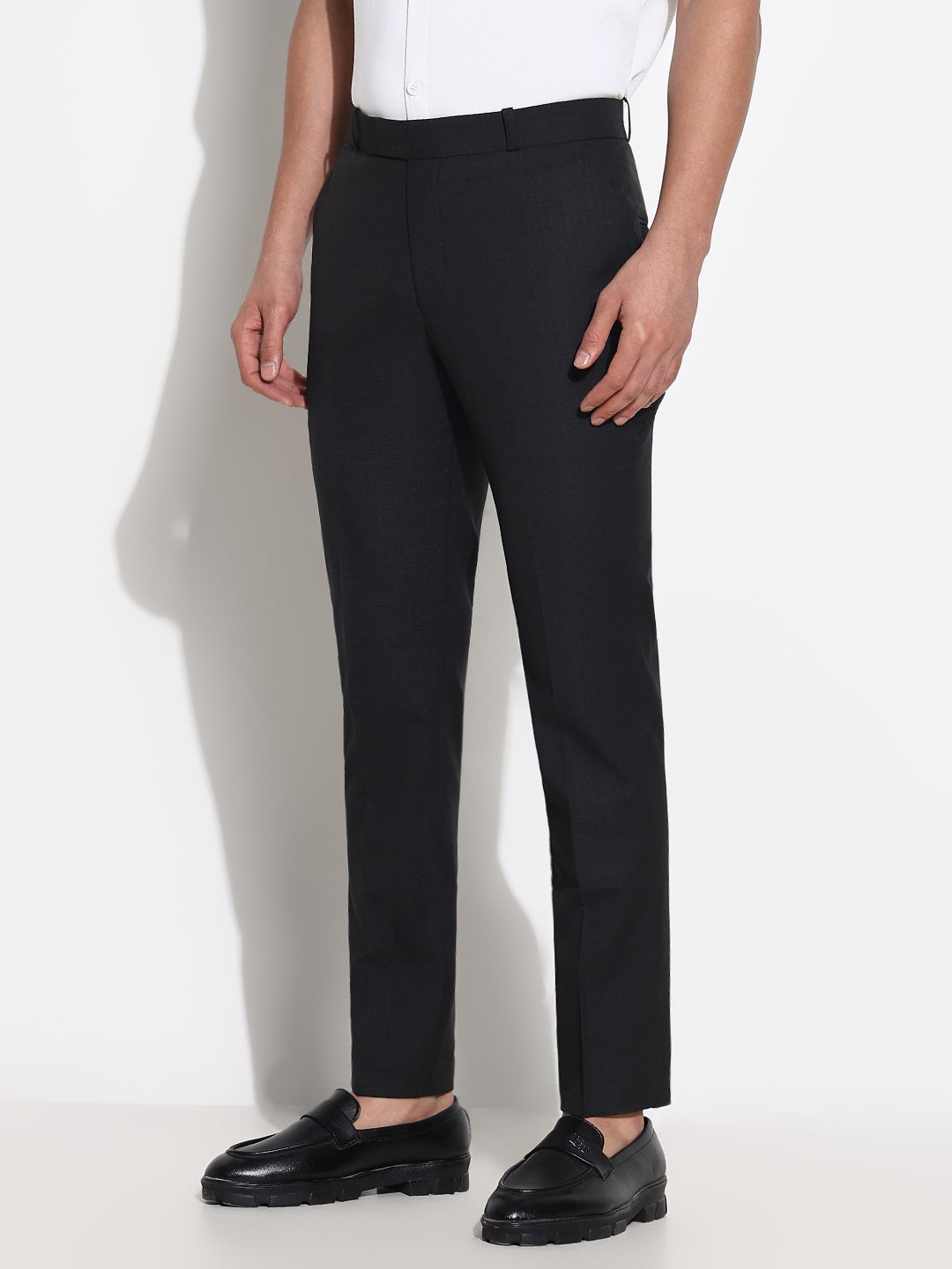 Men Black Solid Formal Trousers