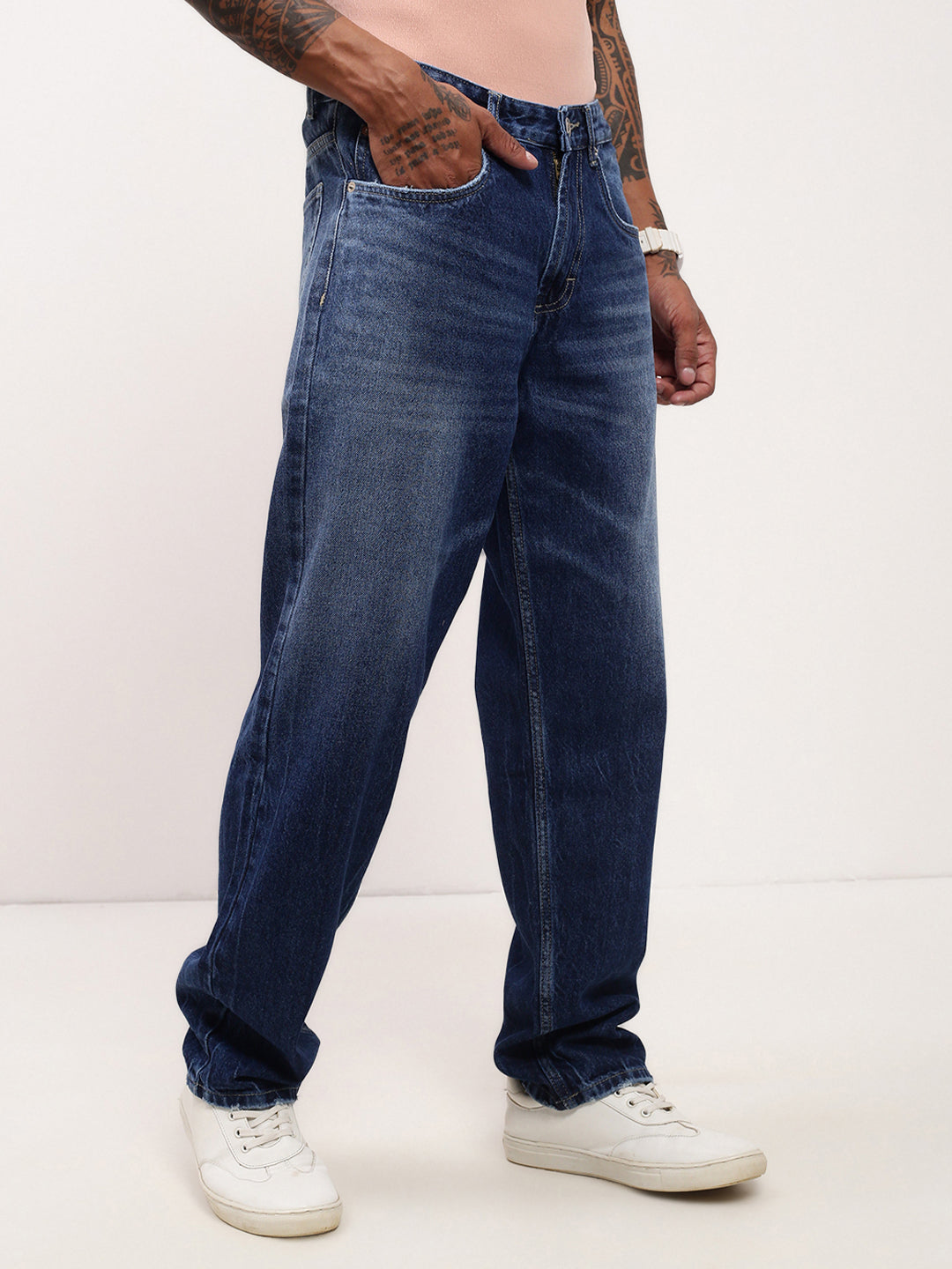 Men Blue Solid Straight Fit Jeans