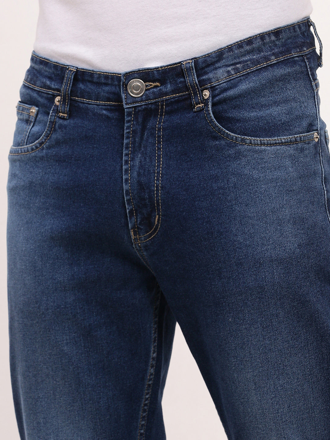 Men Blue Solid Straight Fit Jeans