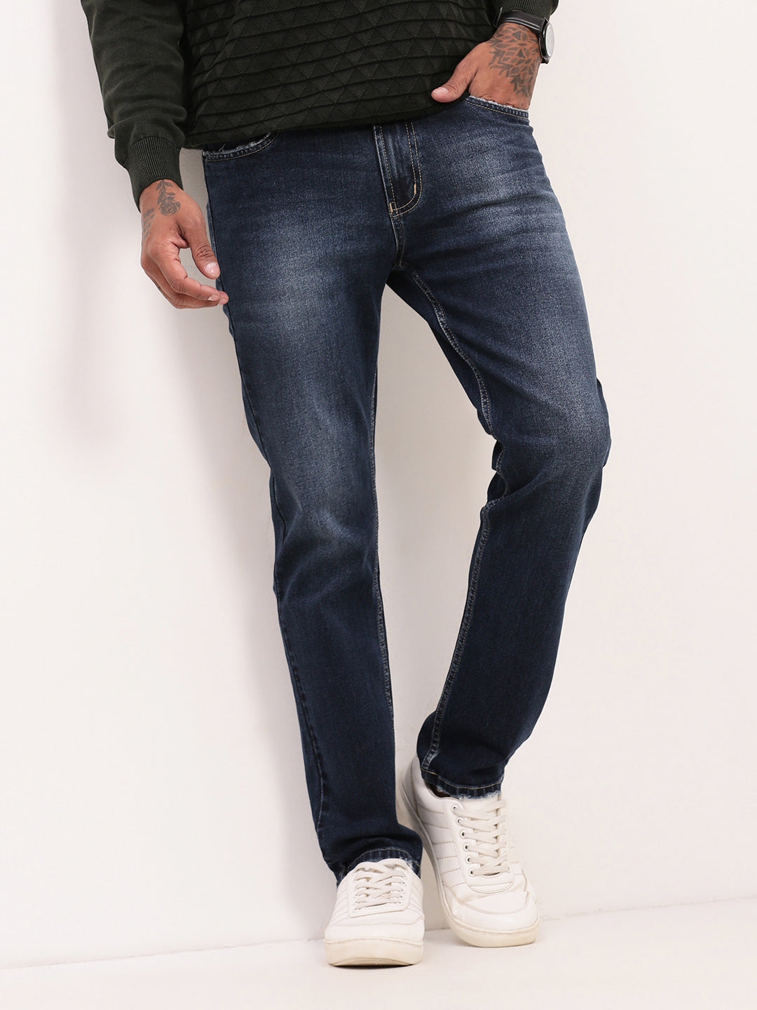 Men Blue Solid Straight Fit Jeans