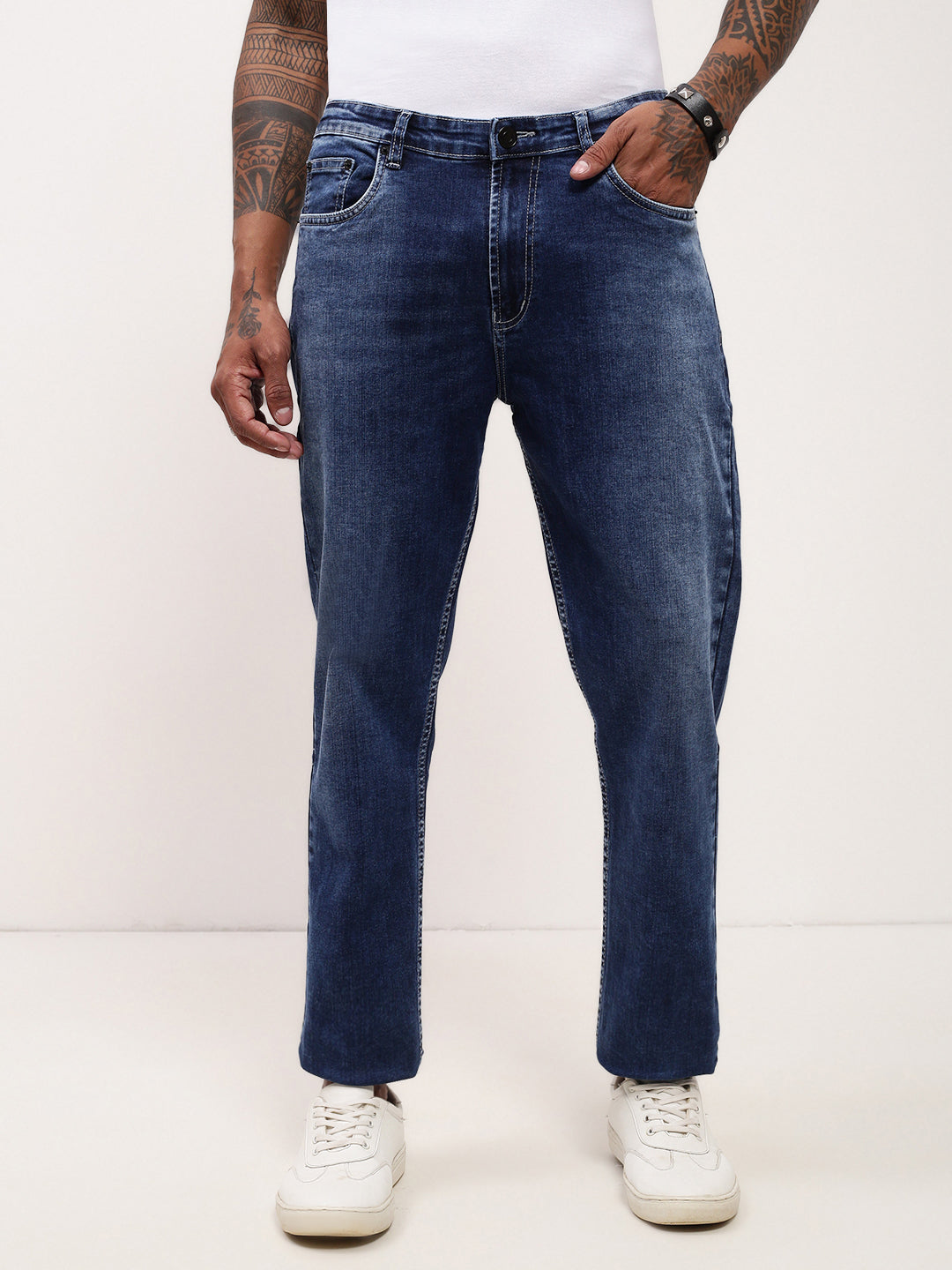 Men Blue Solid Straight Fit Jeans