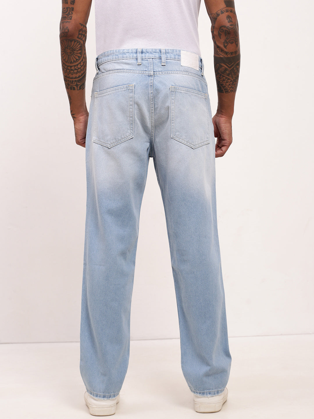 Men Blue Solid Straight Fit Jeans