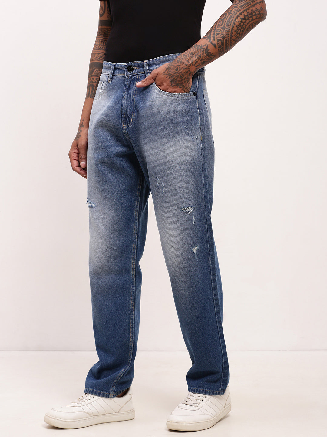 Men Blue Solid Straight Fit Jeans