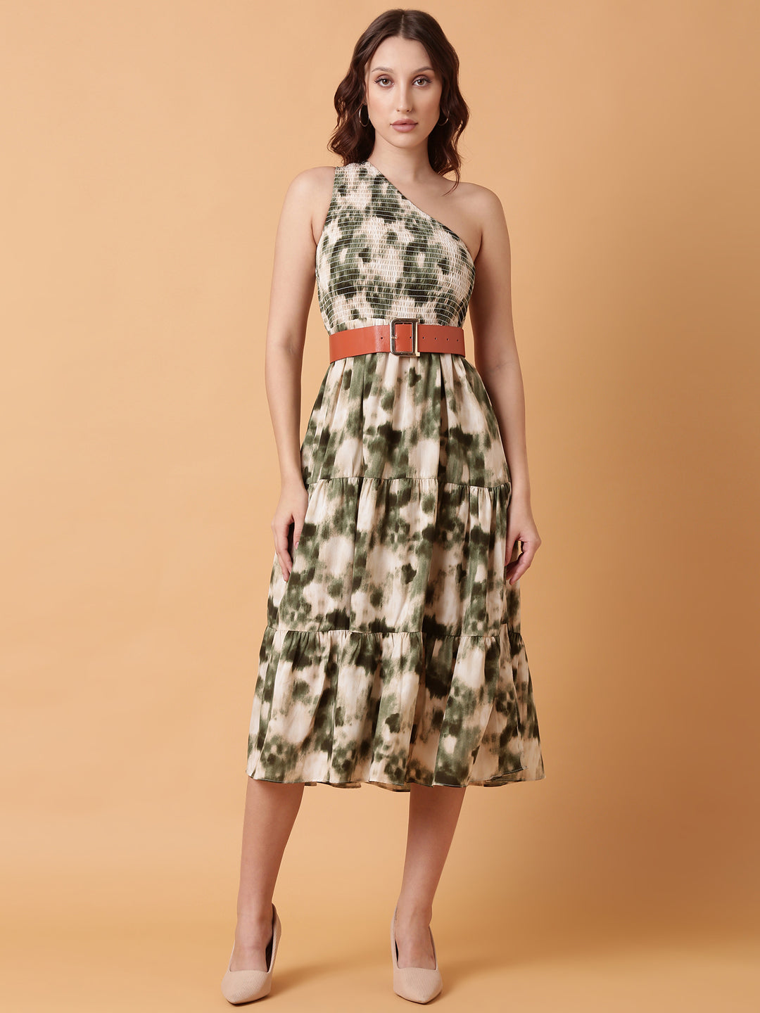 Women Green Dyed Fit and Flare Dress With Belt