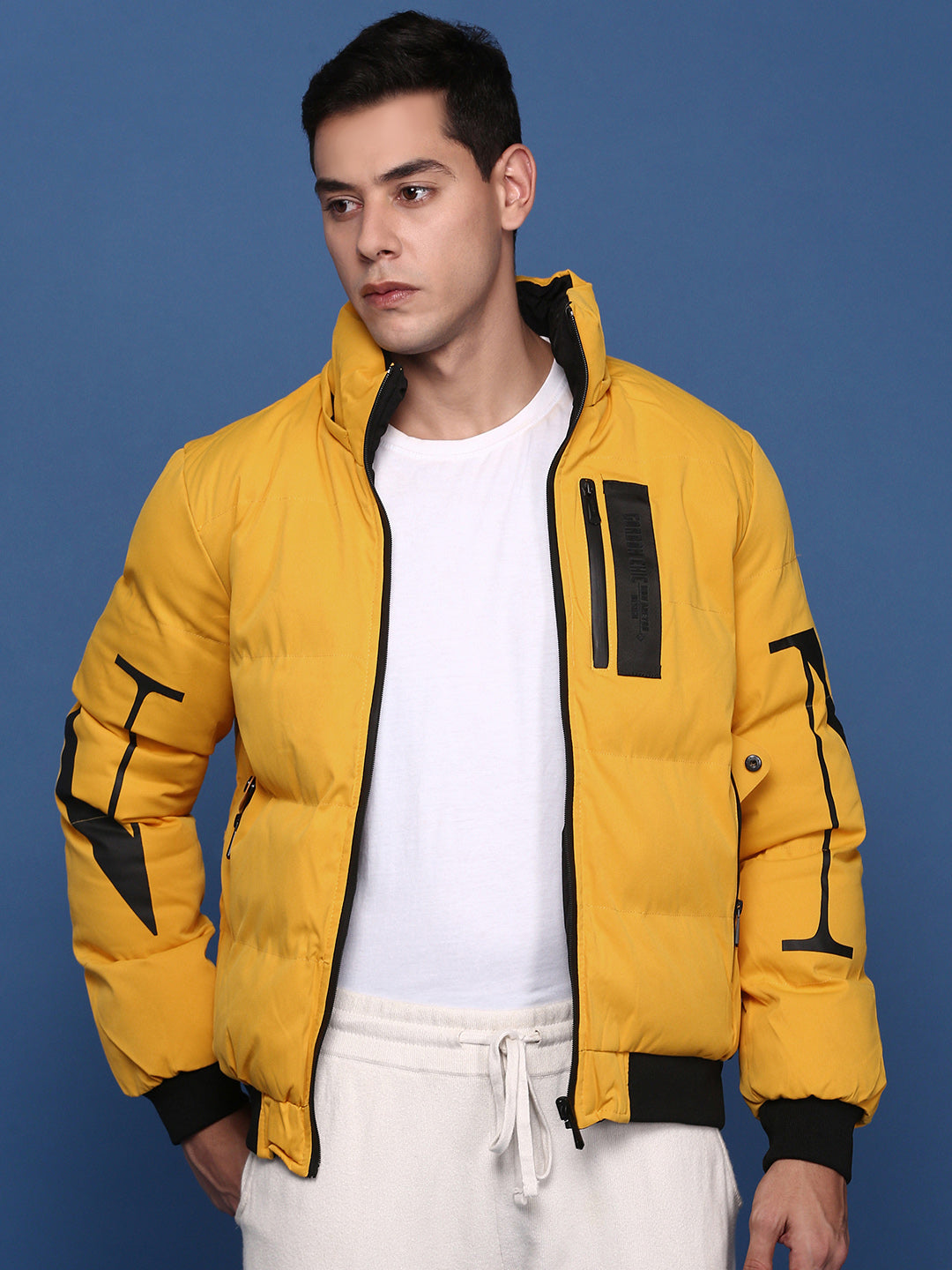 Men Solid Yellow Reversible Puffer Jacket with Hoodie