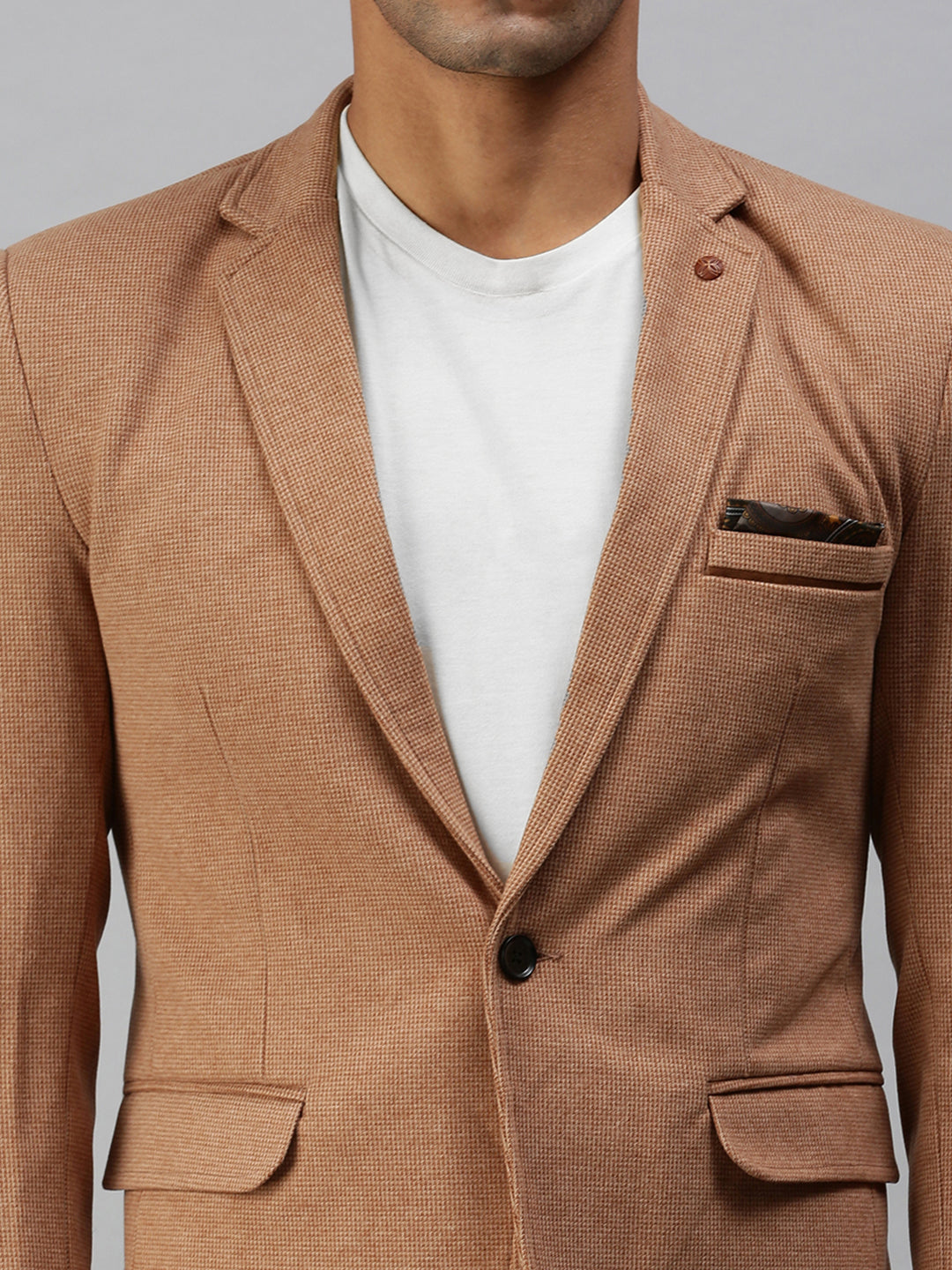 Men's Solid Brown Single Breasted Blazer