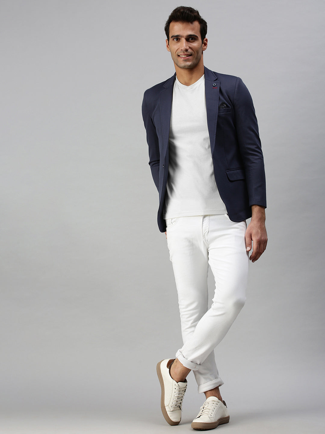 Men's Solid Navy Blue Single Breasted Blazer