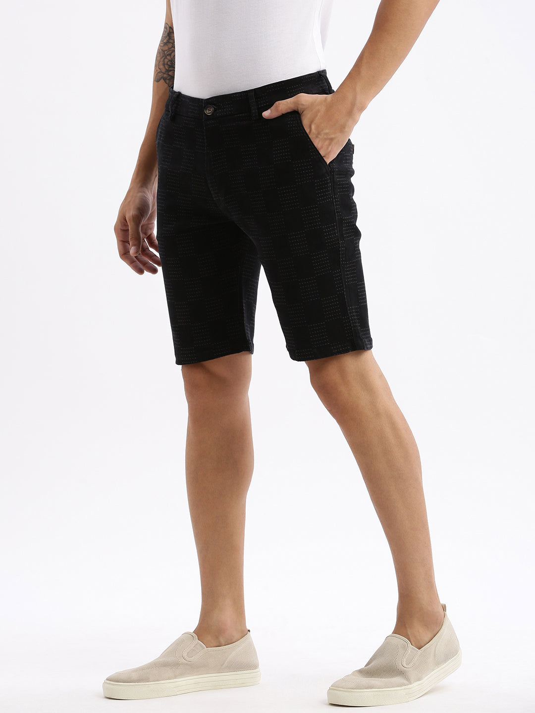 Men Geometric Black Denim Shorts