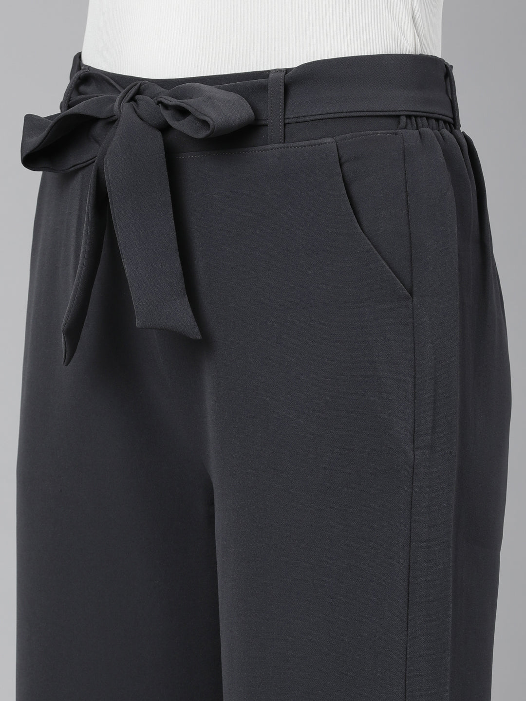 Women Grey Solid Parallel Trousers